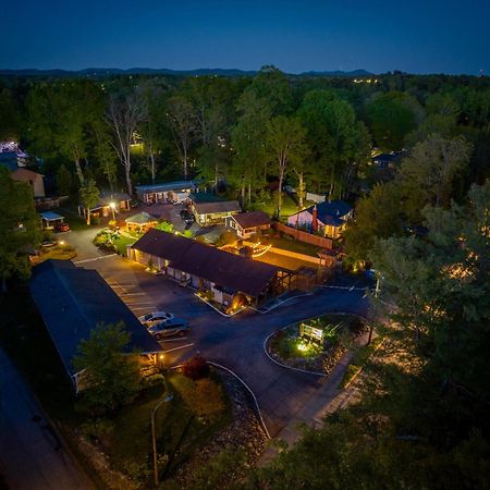 Cedarwood Inn Hendersonville Zewnętrze zdjęcie