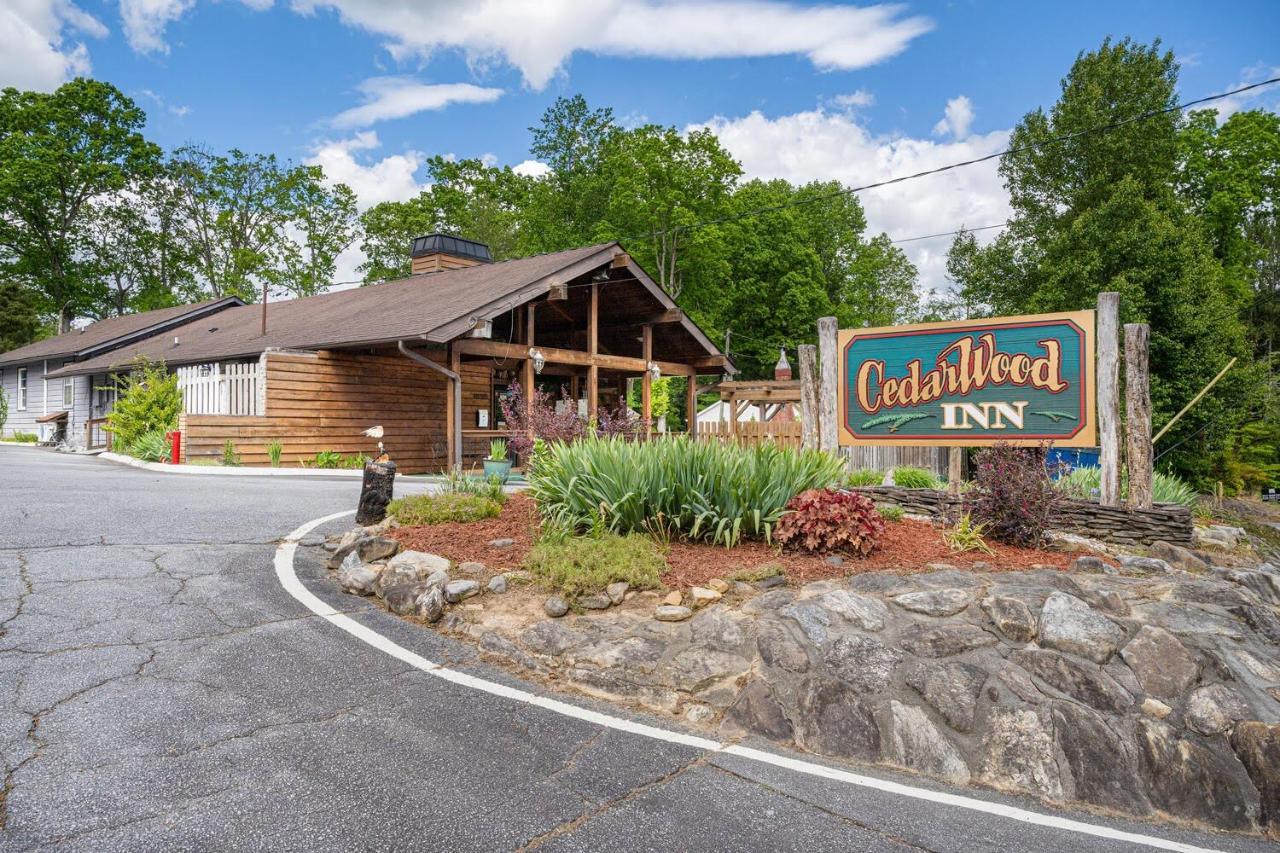 Cedarwood Inn Hendersonville Zewnętrze zdjęcie