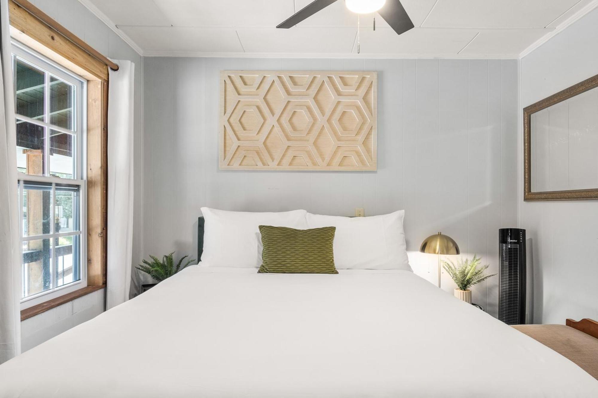 Cedarwood Inn Hendersonville Zewnętrze zdjęcie
