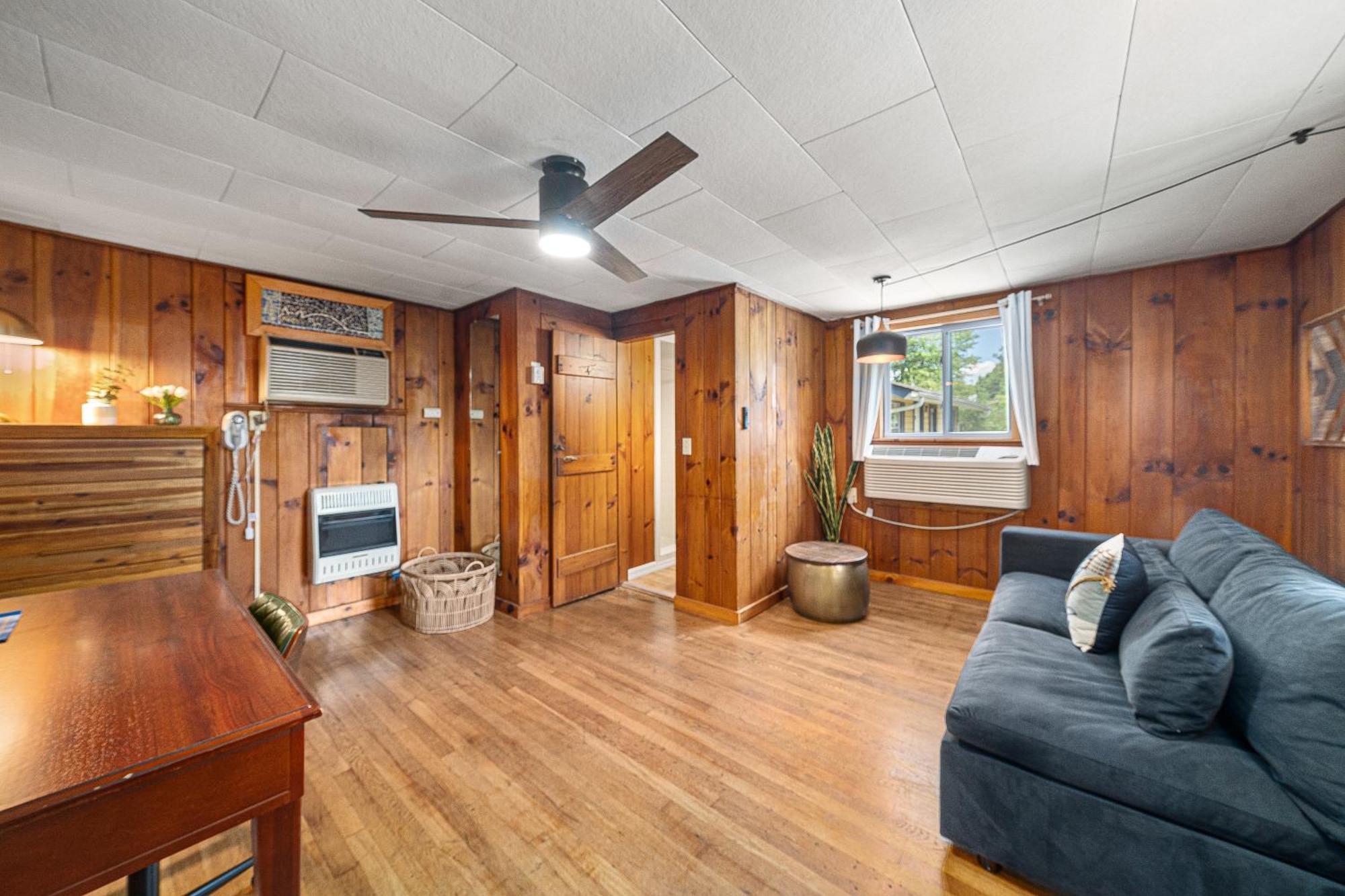 Cedarwood Inn Hendersonville Zewnętrze zdjęcie